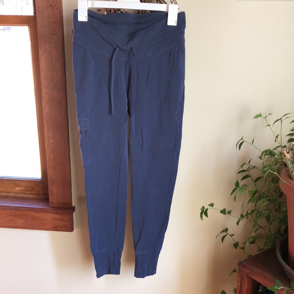 Medium Columbia leggings/pants